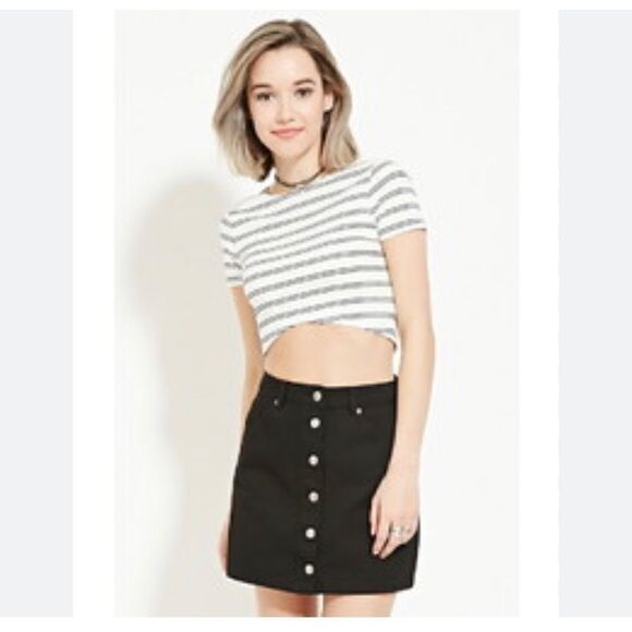 Forever 21 girls size medium black denim button up mini skirt - Picture 1 of 16